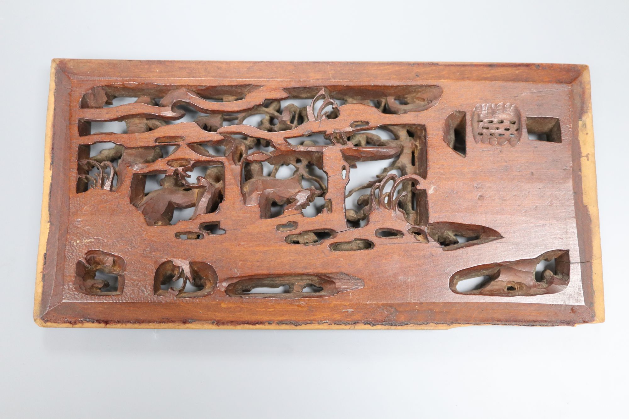 An 18th/19th century Chinese carved boxwood figure panel 20 x 10cm